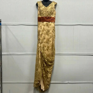 Women’s Gold Lace Beaded Formal Dress Size 9